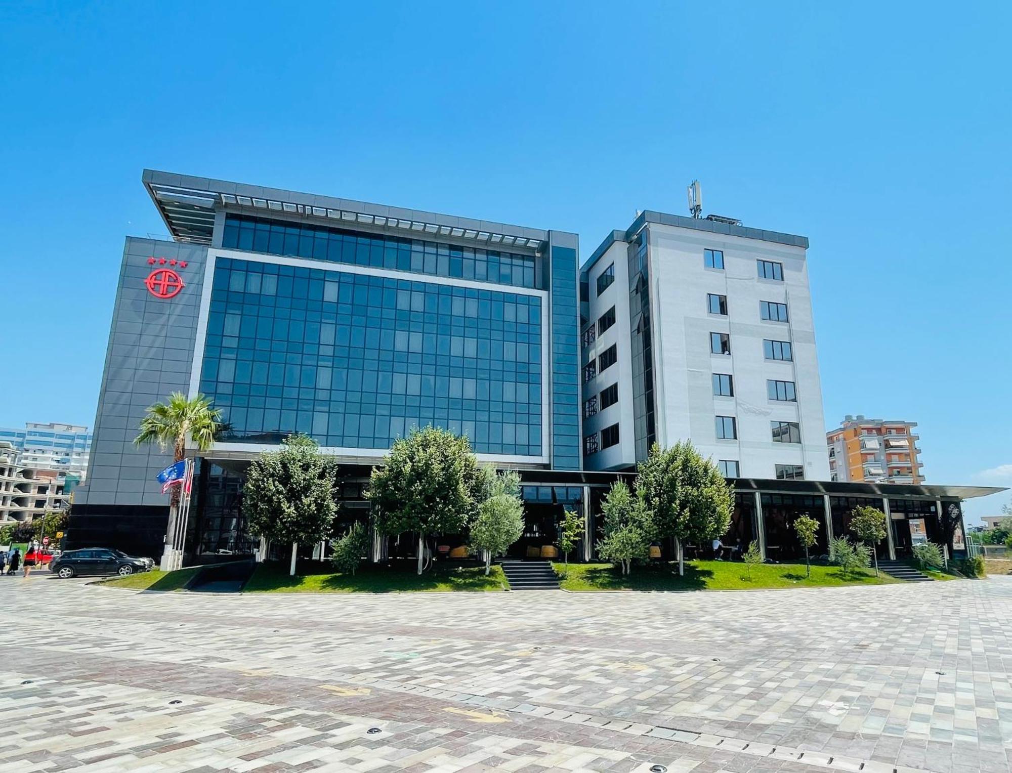 Hotel Fieri Zewnętrze zdjęcie