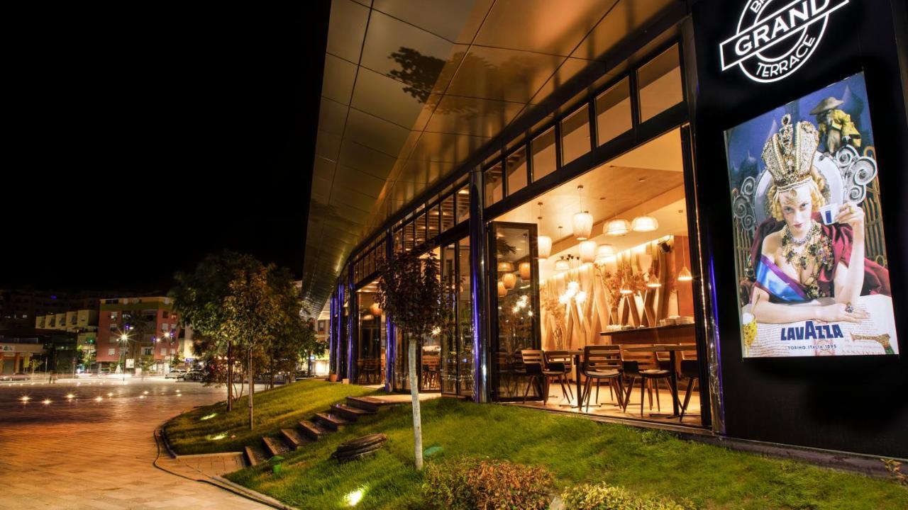 Hotel Fieri Zewnętrze zdjęcie