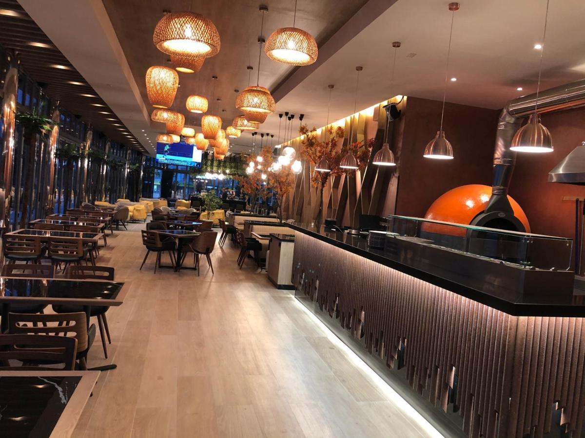 Hotel Fieri Zewnętrze zdjęcie